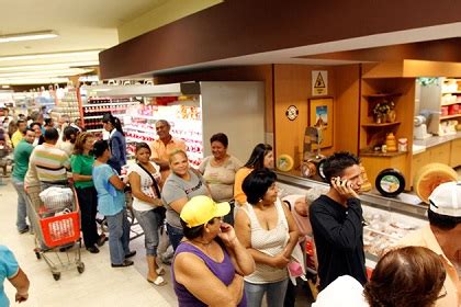 Venezuela Busca Enfrentar La Escasez De Alimentos Y Productos B Sicos