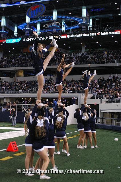 Cheerleading, BYU, cheer, cheerleader, heel stretch stunt from Kythoni ...