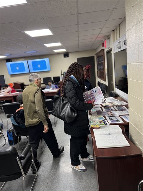 Nypd Th Precinct On Twitter Happening Now The Th Precinct