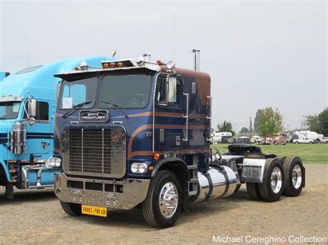 Carl Jensens 1977 Freightliner Powerliner Coe 1977 White Flickr