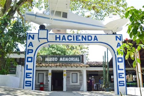 Desde Medellín Excursión de un día al Parque Temático Hacienda Nápoles