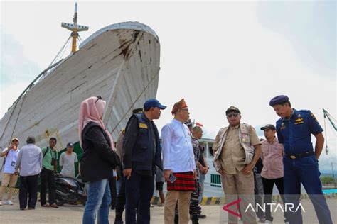 Pj Gubernur Ntb Dorong Pengembangan Pelabuhan Laut Bima Antara News