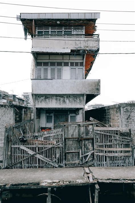 Casa Nos Sub Rbios Pontianak Indonesia Uma Casa Nos