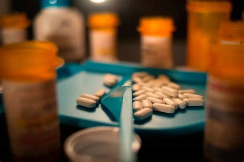 Intervenciones del farmacéutico contra el abuso de opioides en EEUU