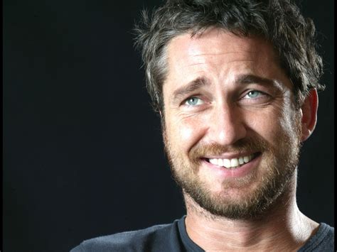 Gerard Butler Gerard Butler Wallpaper 24039201 Fanpop