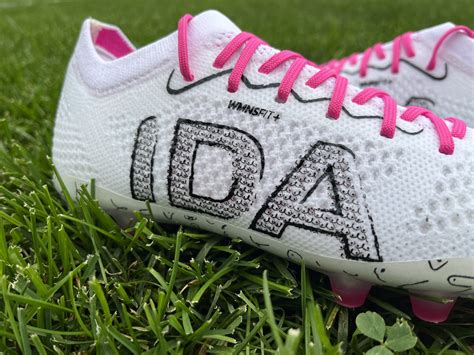 Be Your Breast Self: The IDA Breast Self Pack for Breast Cancer