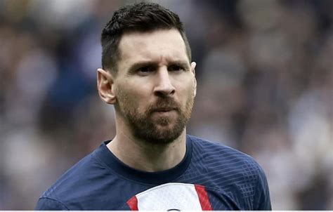 Messi Malissimo Decisione Clamorosa Del Psg Leo Messi Sospeso Per Due