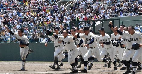 全国高校野球 栃木大会振りかえる 文星芸大付 11回目の夏 攻守隙なく 総合力で圧倒 ／栃木 毎日新聞