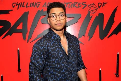 Chance Perdomo muere a los 27 años De qué falleció el actor de