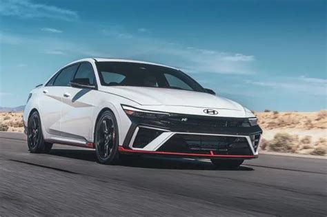 Hyundai Elantra N And N Line Take On Sharp New Look Wfxrtv