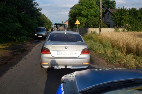 Pijany traktorzysta wjechał w bmw Reporter NTR