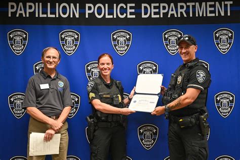 Dvids Images Esgr Presents Patriot Award At Papillion Police Department