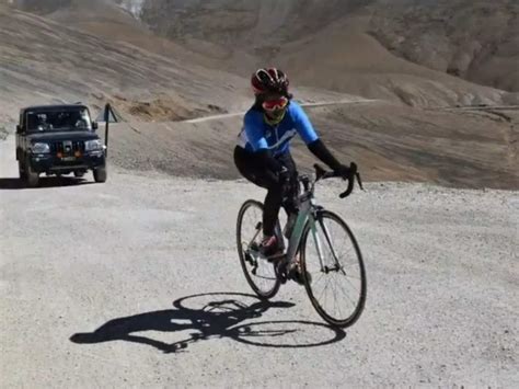 Pune Cyclist Paddles 430 Kilometres From Leh To Manali In 55 Hours To Break Guinness World Record