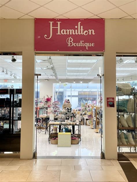 Hamilton Boutique - Waikiki Shopping Plaza