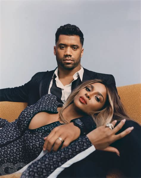 Couple Photoshoot Poses Couple Photography Poses Couple Shoot Couple Posing Black Love