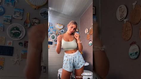 Giulia Cecchettin La Live Su Tik Tok Per Raccontare Come Stata Hot