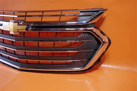 Chevy Traverse Grille 2018 2019 2020 2021 Chrome 23376134 Oem