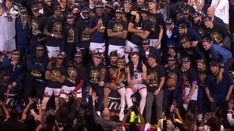 Résumé de la nuit les Nuggets fêtent leur titre de champion NBA