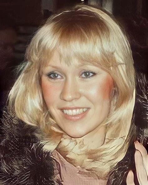 Pin by Elena Annese on ABBA Agnetha fältskog Blonde singer Agneta