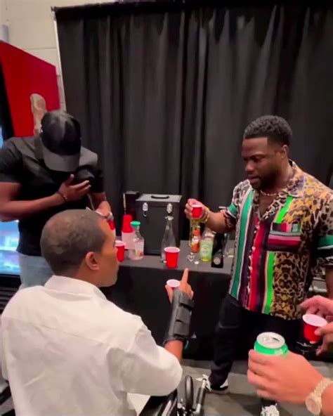 Daily Loud On Twitter Rt Dailyloud Kevin Hart Toast To Lil Duval