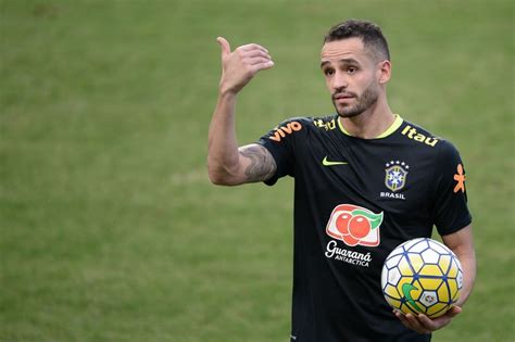 Líder Da Seleção Renato Augusto Diz Ser Chorão E Elogia Neymar É Um Et