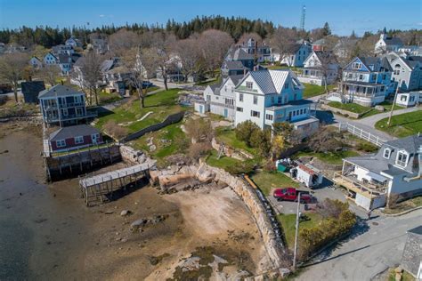 Home For Sale 7 Seabreeze Avenue Stonington 583000 Maine Real