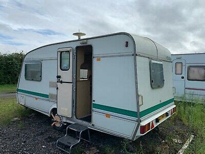 Berth Elddis Hurricane Xl Caravan Touring Caravan