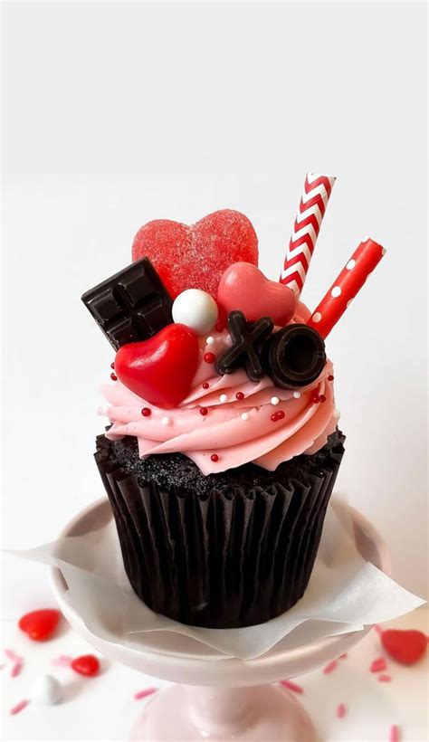 30 Cute Valentines Day Cupcakes Sweet Valentine Sundae