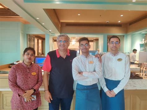 Darjeeling Lounge Awesome Service Review Of Itc Royal Bengal A