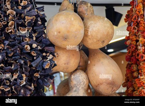 Dried Bottle Gourd Used For Decoration Plant Specimens In The