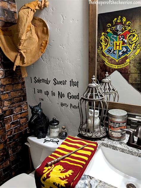 Harry Potter Bathroom Set Harry Potter Bathroom Set. Ceramic Set, Spray ...