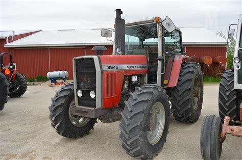 1984 Massey Ferguson 3545 À Vendre À Strawberry Point Iowa Marketbook Qc Ca