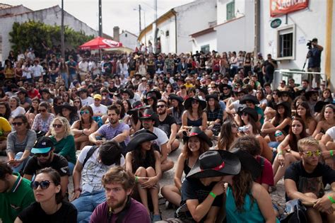 Anos De Bons Sons E Venham Mais Dez Mais Educativa