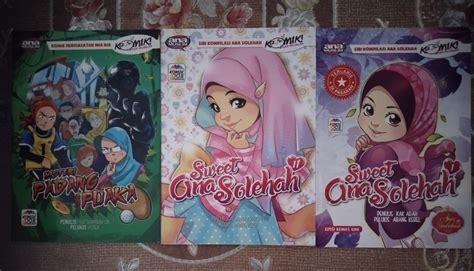 Ana muslim, Hobbies & Toys, Books & Magazines, Comics & Manga on Carousell