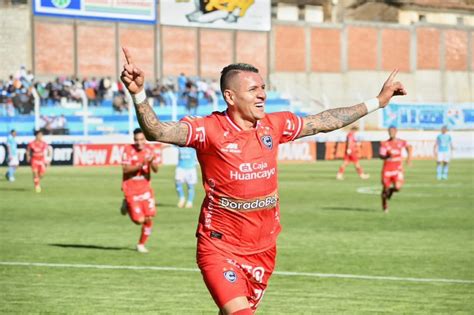 Carlos Garc S Se Luce Con Un Doblete En Triunfo De Cienciano Jos