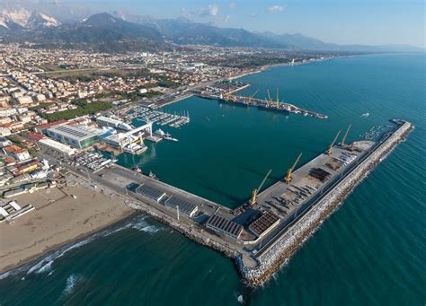 Discovering Marina Di Carrara A Hidden Gem In Italy Loyaltrips