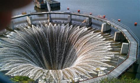 Glory Hole Spillway At Harriman Reservoir Whitingham V Flickr