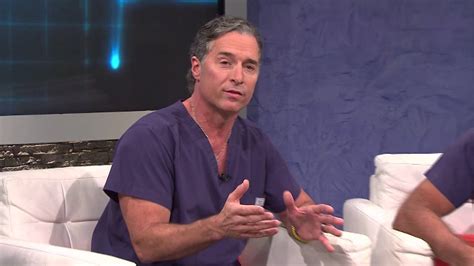 Implante De Labios En Adler Facial Por El Dr Eric Adler Youtube