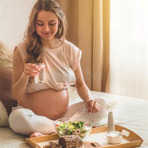 Embarazo Y Nutrici N Org Nica Sana Mujer Embarazada Que Goza De La