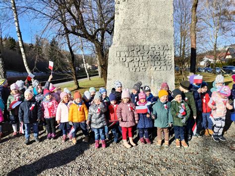 Wi To Niepodleg O Ci W Grupie Najm Odszej Przedszkole Nr W Wi Le