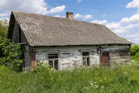 Premium Photo An Old Abandoned Wooden House