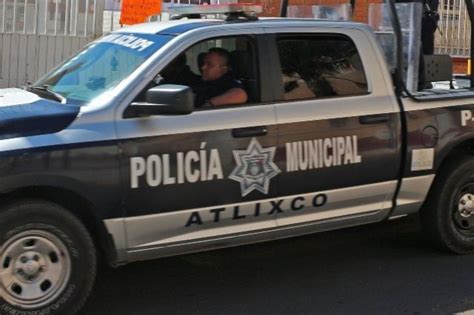 Atlixco Hallan A Menor Escondido En Una Barranca Hu A De Un Perro E