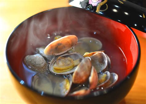 あさりのお澄ましを作る時は是非蜂蜜を1滴入れてアサリの砂出しすると美味しい 話題の画像プラス