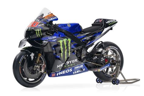 Yamaha Motogp Motosikletini Sepang Da Tan Tt