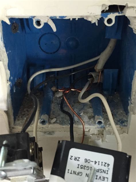 electrical - Replaced outlet still not working - Home Improvement Stack