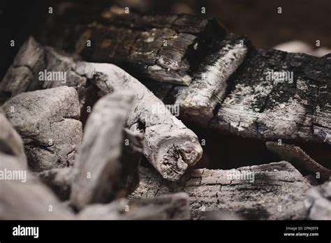 Smoldering Embers And Ashes In A Bonfire Close Up Stock Photo Alamy