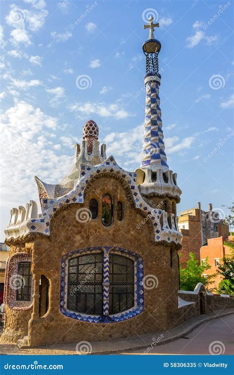 Huis Barcelona Gaudi Stock Afbeelding Image Of Gebouw 58306335