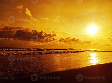 Golden sunset in the beach 3732351 Stock Photo at Vecteezy