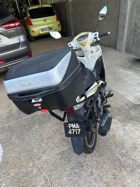 SYM Sport Bonus 110 SR With Givi Box Motorbikes On Carousell