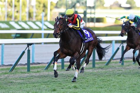 大波乱の桜花賞（g1）は岩田康誠の独り勝ち川田将雅「マークする馬を間違えた」、戸崎圭太「もう少し前で競馬をすれば」トップジョッキーが不覚を